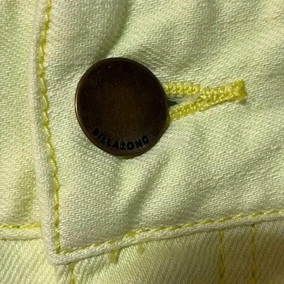 Billabong Laneway Distressed  Denim Cut-Off Shorts - Picture 7 of 12